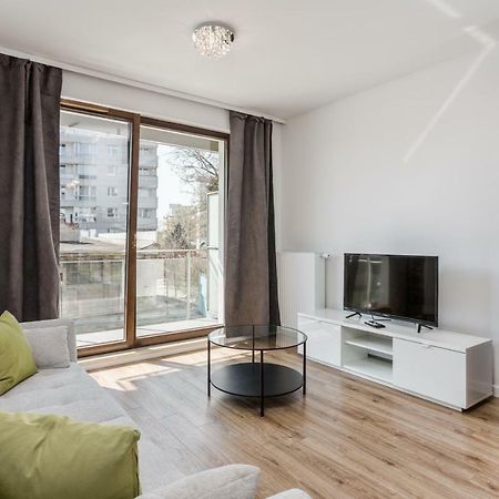 Chill Apartments Wola Warszawa Exteriör bild